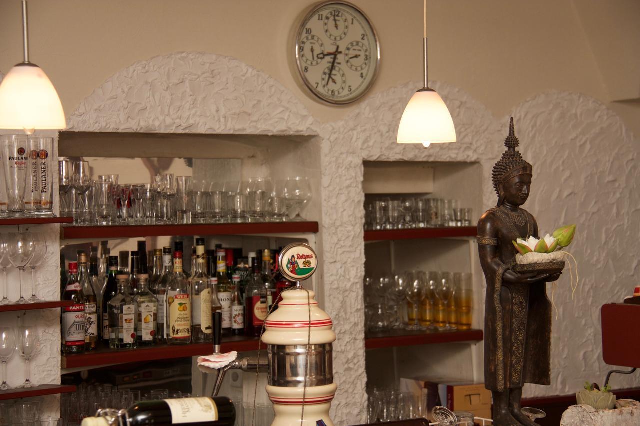 Icc广场豪弗酒店和会议中心 舍瑙 外观 照片